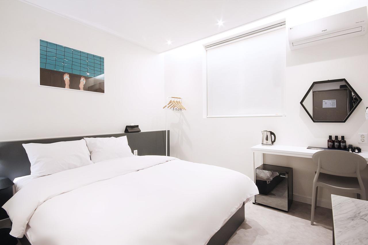 Hotel Yam Yeosu Hakdong Екстер'єр фото