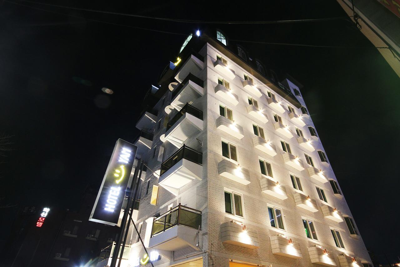 Hotel Yam Yeosu Hakdong Екстер'єр фото